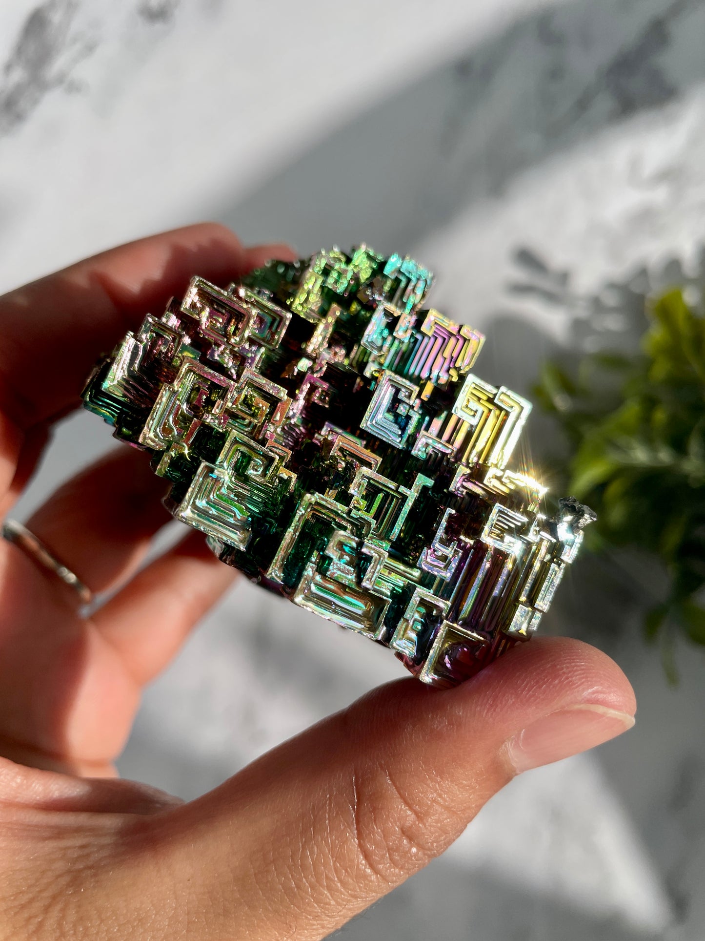 Large Bismuth Titanium Rainbow Cluster